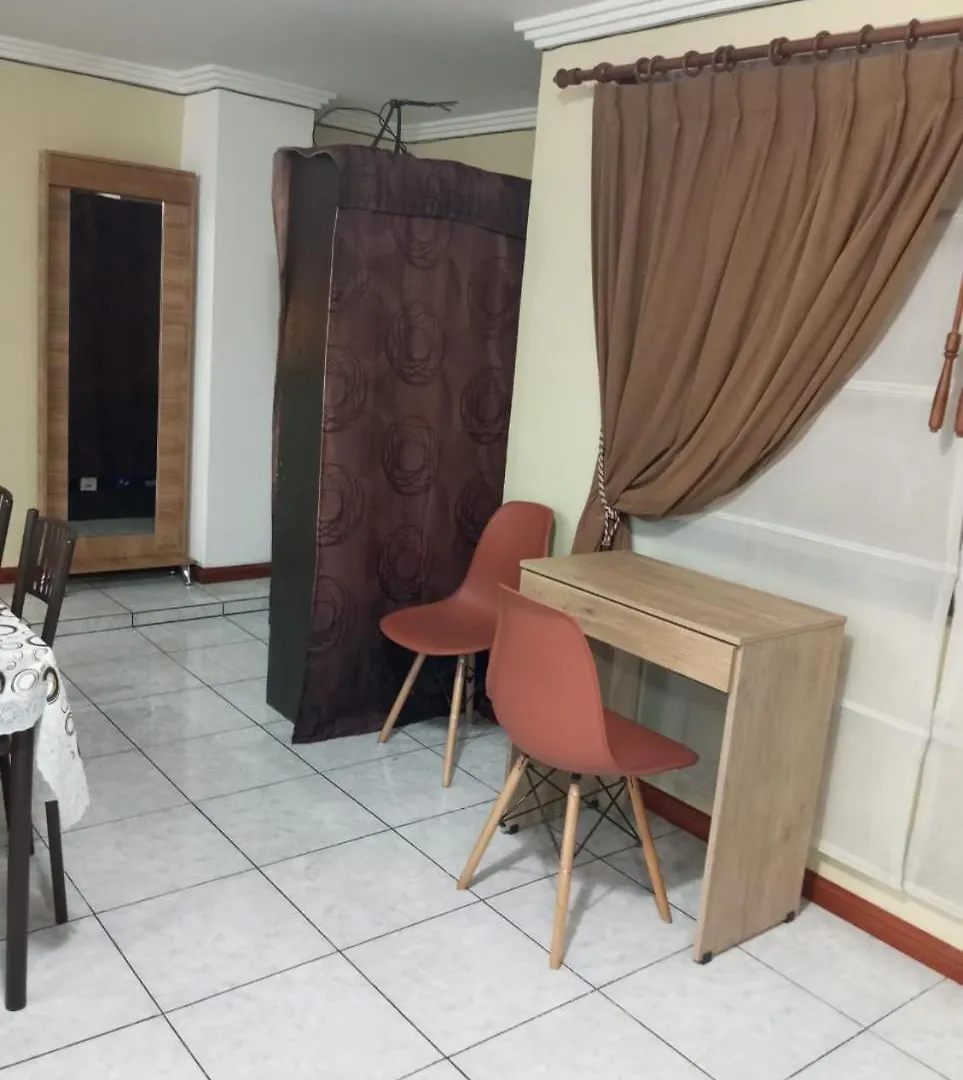 Διαμέρισμα Apartamento Familiar Κουένκα Ισημερινός